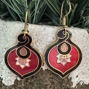 Vintage Enamel Cloisonne Earrings Boho Chic Pierced Dangle approx 1”